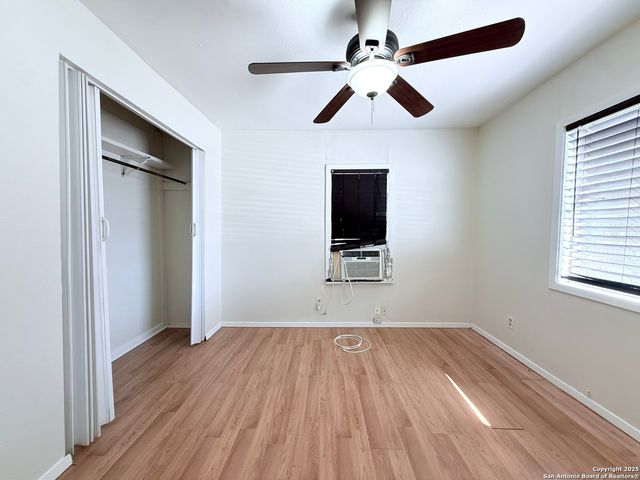 247 E Baylor, San Antonio, TX 78204