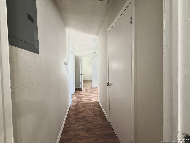 247 E Baylor, San Antonio, TX 78204
