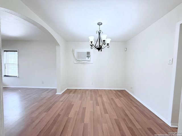 247 E Baylor, San Antonio, TX 78204