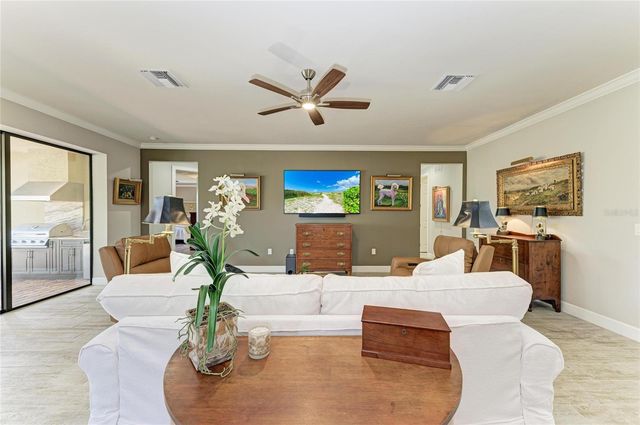 6925 CHESTER TRAIL, Bradenton, FL 34202