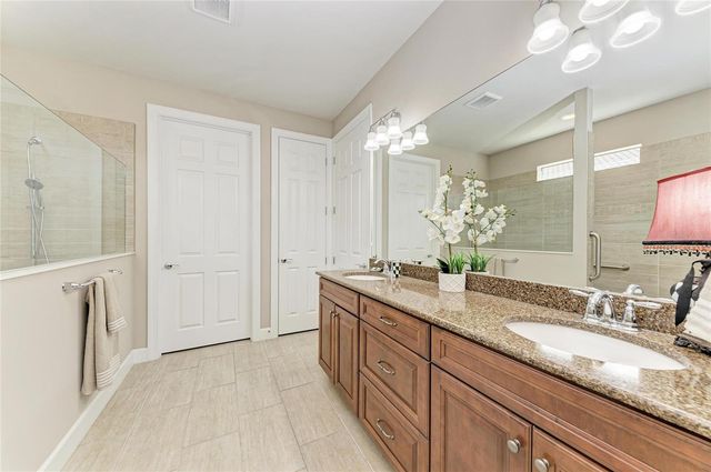 6925 CHESTER TRAIL, Bradenton, FL 34202