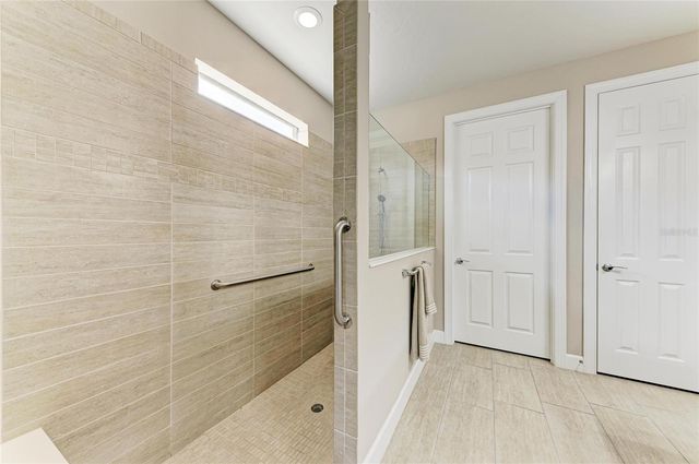 6925 CHESTER TRAIL, Bradenton, FL 34202