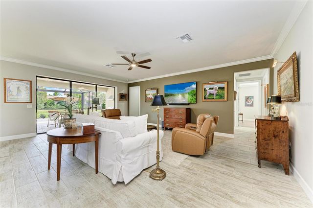 6925 CHESTER TRAIL, Bradenton, FL 34202