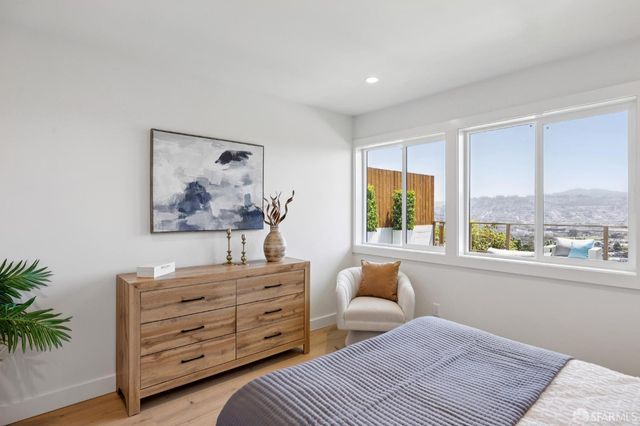397 Mangels Avenue, San Francisco, CA 94127