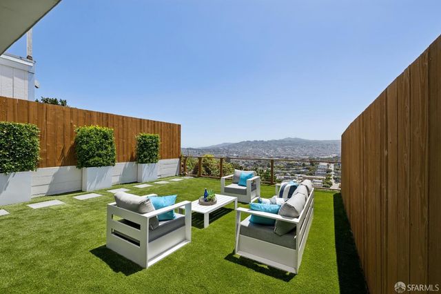 397 Mangels Avenue, San Francisco, CA 94127