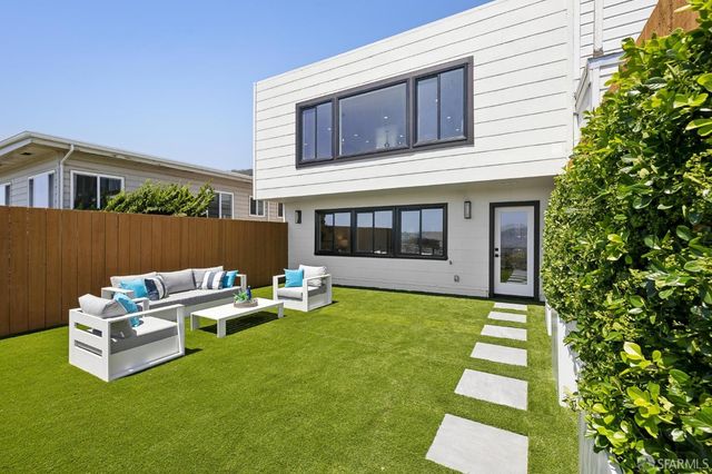 397 Mangels Avenue, San Francisco, CA 94127