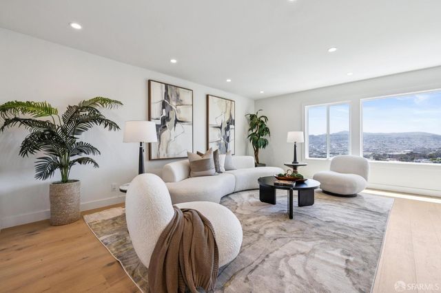 397 Mangels Avenue, San Francisco, CA 94127
