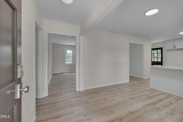411 S Montreal Court, Cary, NC 27511