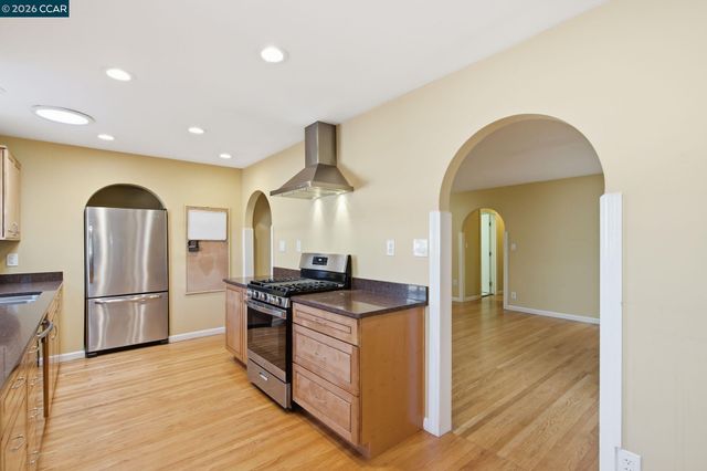 1830 Charmeran Ave, San Jose, CA 95124