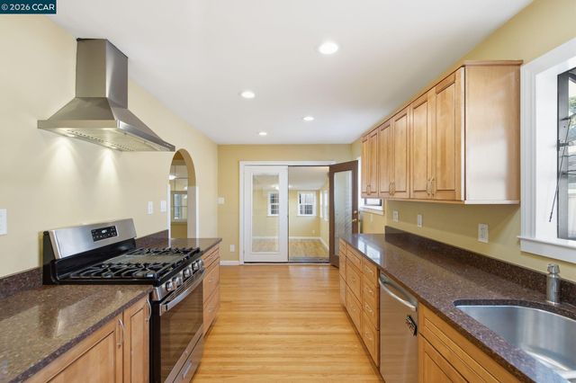 1830 Charmeran Ave, San Jose, CA 95124