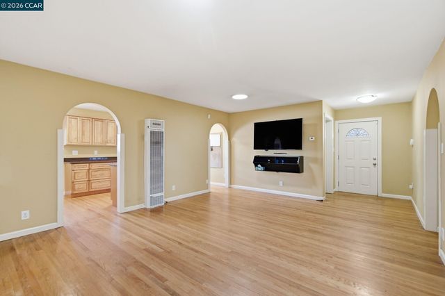 1830 Charmeran Ave, San Jose, CA 95124