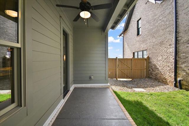 475 Marston Ave, Thompsons Station, TN 37179