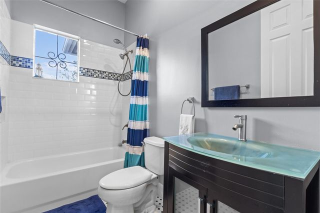 7256 NW 116th Lane, Parkland, FL 33076