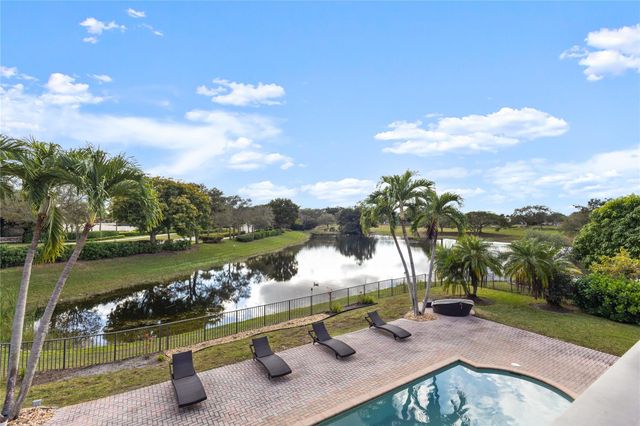 7256 NW 116th Lane, Parkland, FL 33076