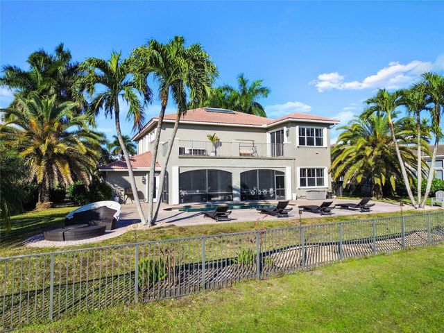 7256 NW 116th Lane, Parkland, FL 33076