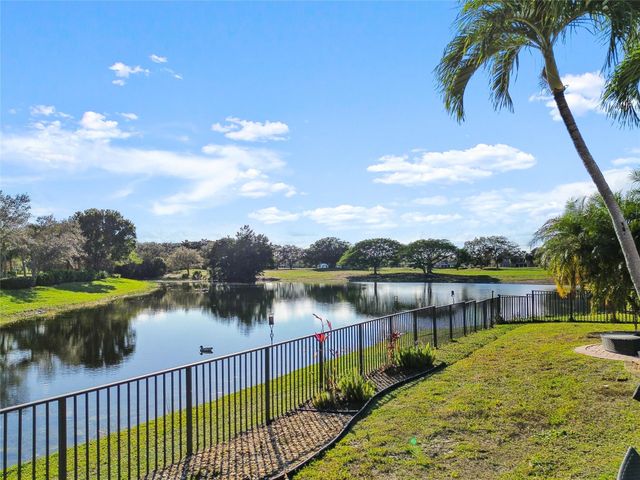 7256 NW 116th Lane, Parkland, FL 33076