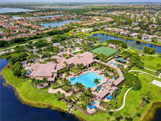 7256 NW 116th Lane, Parkland, FL 33076