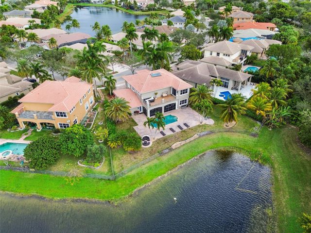 7256 NW 116th Lane, Parkland, FL 33076