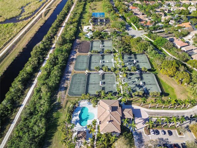 7256 NW 116th Lane, Parkland, FL 33076