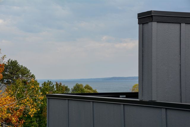 208 Gillis Street, Traverse City, MI 49684