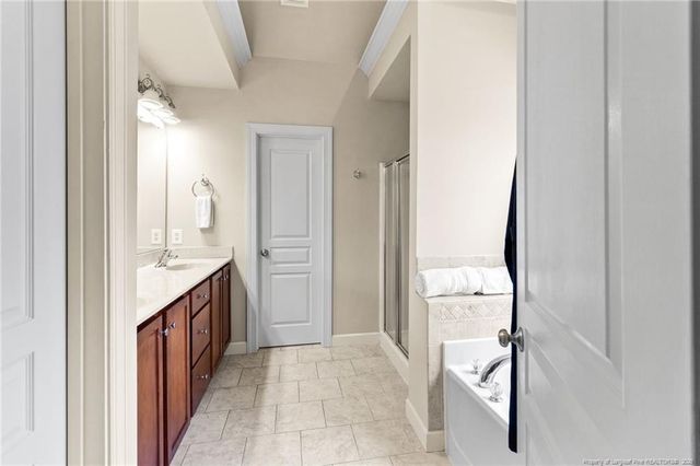 308 Lancelot Court, Linden, NC 28356