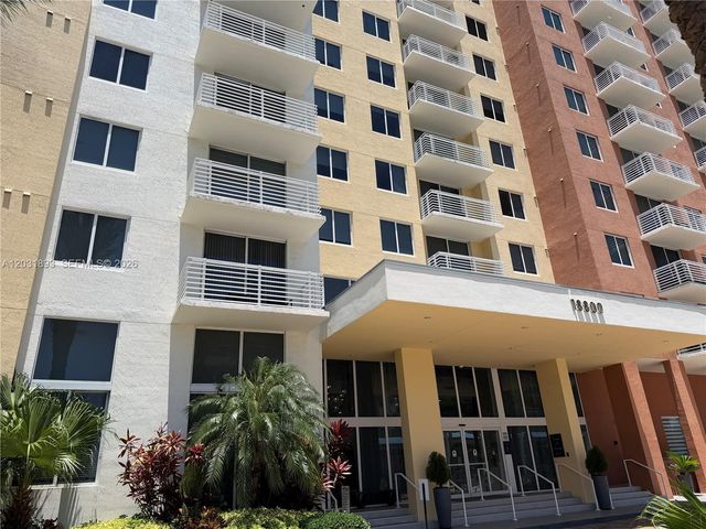 18800 NE 29th Avenue 405, Aventura, FL 33180