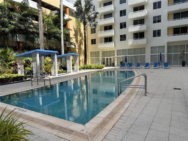 18800 NE 29th Avenue 405, Aventura, FL 33180