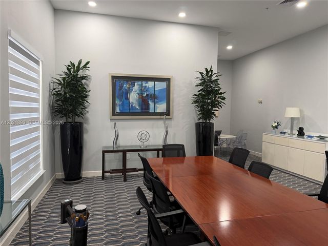 18800 NE 29th Avenue 405, Aventura, FL 33180