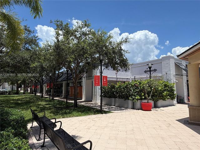 18800 NE 29th Avenue 405, Aventura, FL 33180