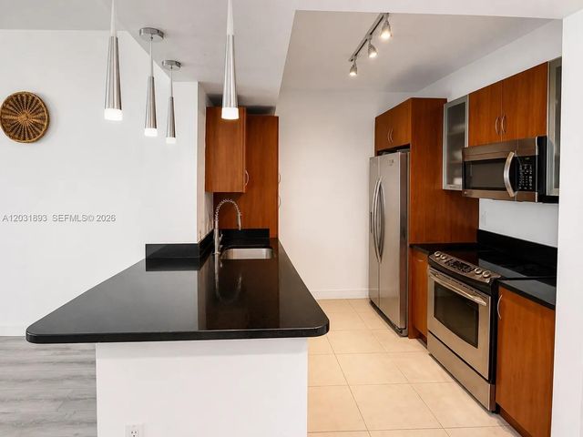 18800 NE 29th Avenue 405, Aventura, FL 33180