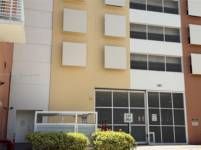 18800 NE 29th Avenue 405, Aventura, FL 33180