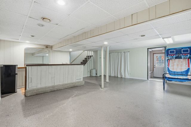 3900 28th Street, Rock Island, IL 61201