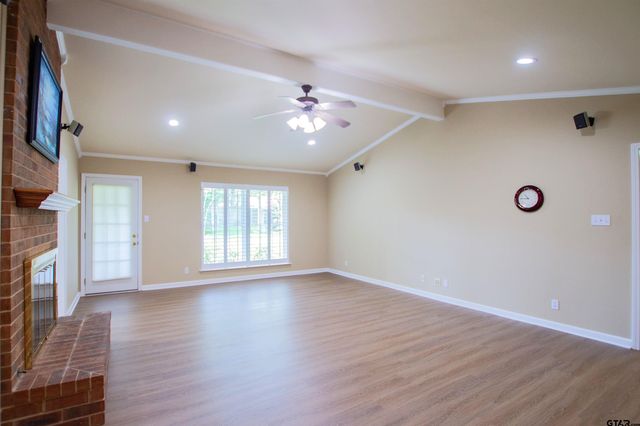 604 Hampshire St, Longview, TX 75605