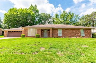 604 Hampshire St, Longview, TX 75605