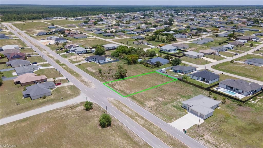 Image 1 of property listing at 2731 Nelson RD N, Cape Coral, FL 33993