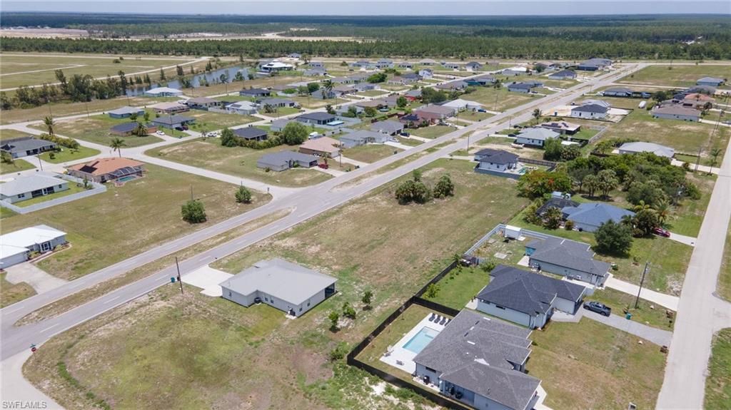 Image 2 of property listing at 2731 Nelson RD N, Cape Coral, FL 33993