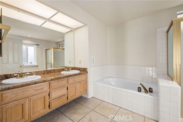 5575 Lakeview, La Verne, CA 91750