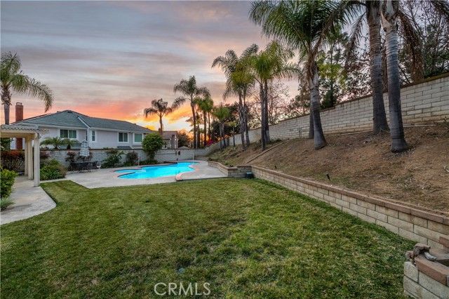 5575 Lakeview, La Verne, CA 91750