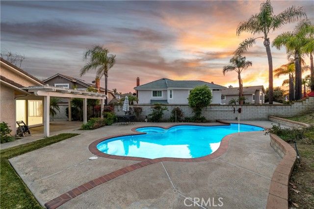5575 Lakeview, La Verne, CA 91750