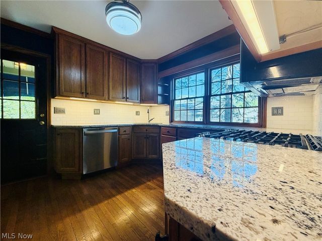 19510 Lunn Road, Strongsville, OH 44149