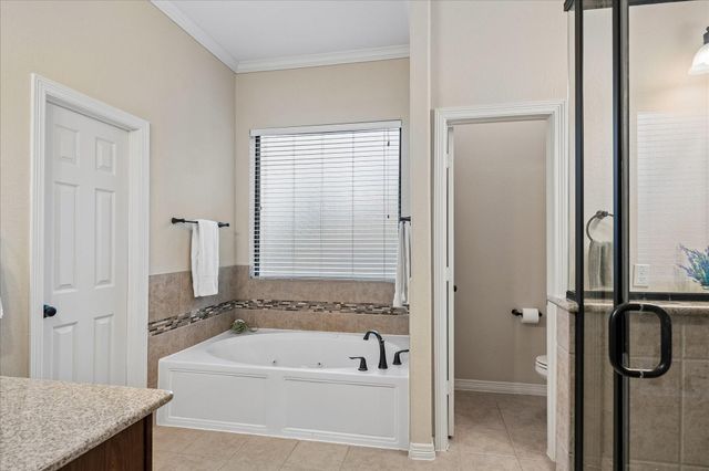 622 W Fork, Webster, TX 77598