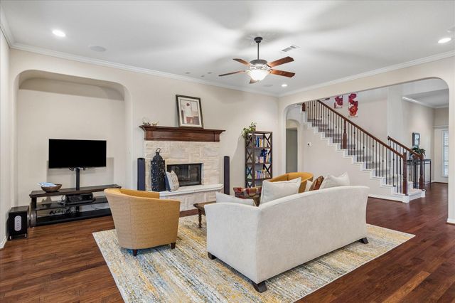 622 W Fork, Webster, TX 77598