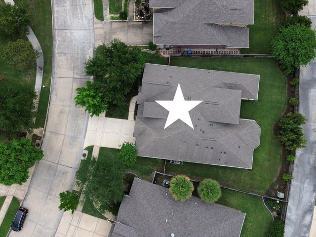 622 W Fork, Webster, TX 77598