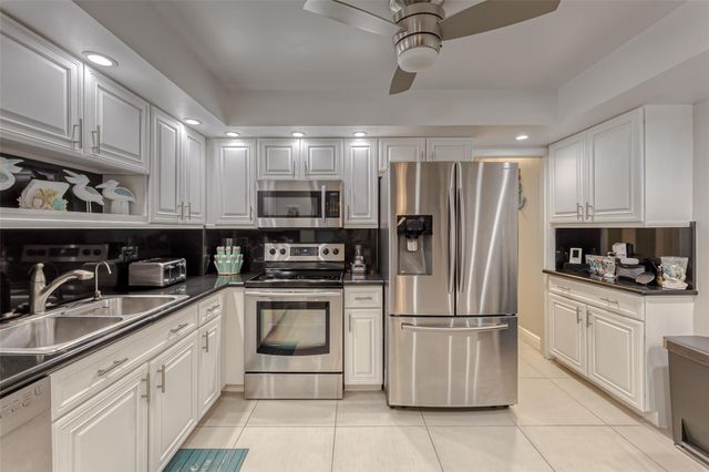 3900 Galt Ocean Drive 712, Fort Lauderdale, FL 33308