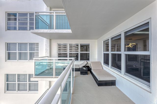 3900 Galt Ocean Drive 712, Fort Lauderdale, FL 33308