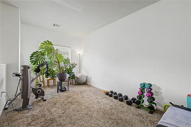 10514 Gold Shadow Avenue, Las Vegas, NV 89129