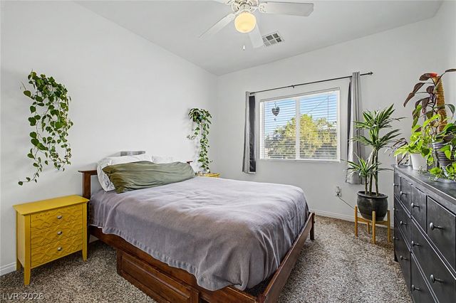 10514 Gold Shadow Avenue, Las Vegas, NV 89129