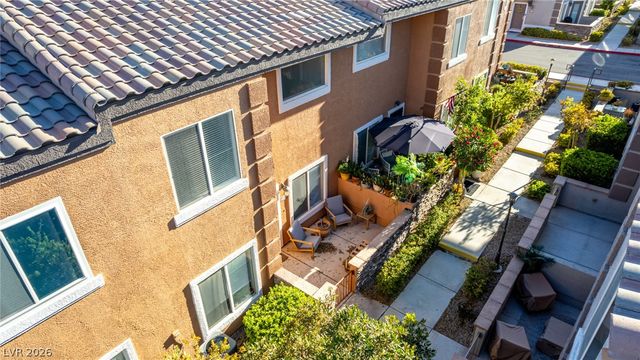 10514 Gold Shadow Avenue, Las Vegas, NV 89129