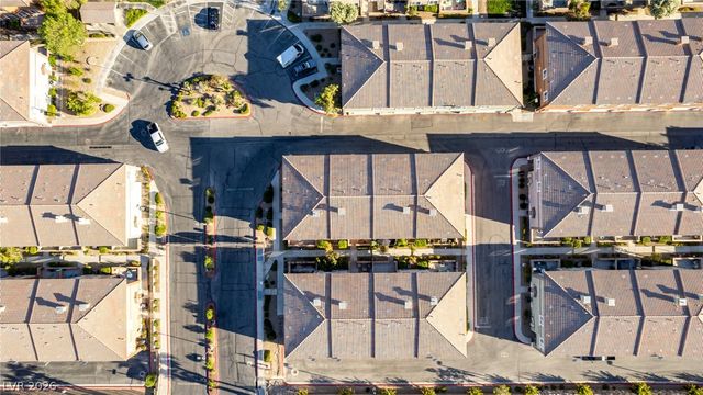 10514 Gold Shadow Avenue, Las Vegas, NV 89129