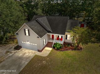 122 Pirate Cove Road, Washington, NC 27889
